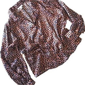 TOPSHOP satin oversized button front long sleeved patterned blouse size 8
